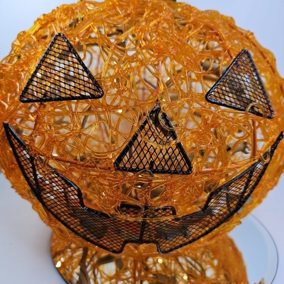 1970s Halloween Spun Spaghetti Lucite Plastic Pumpkin Jack O Lantern Read - Picture 5 of 14